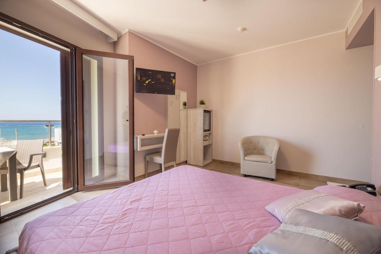 Hotel Salento Mirfran Torre San Giovanni Ugento Eksteriør billede