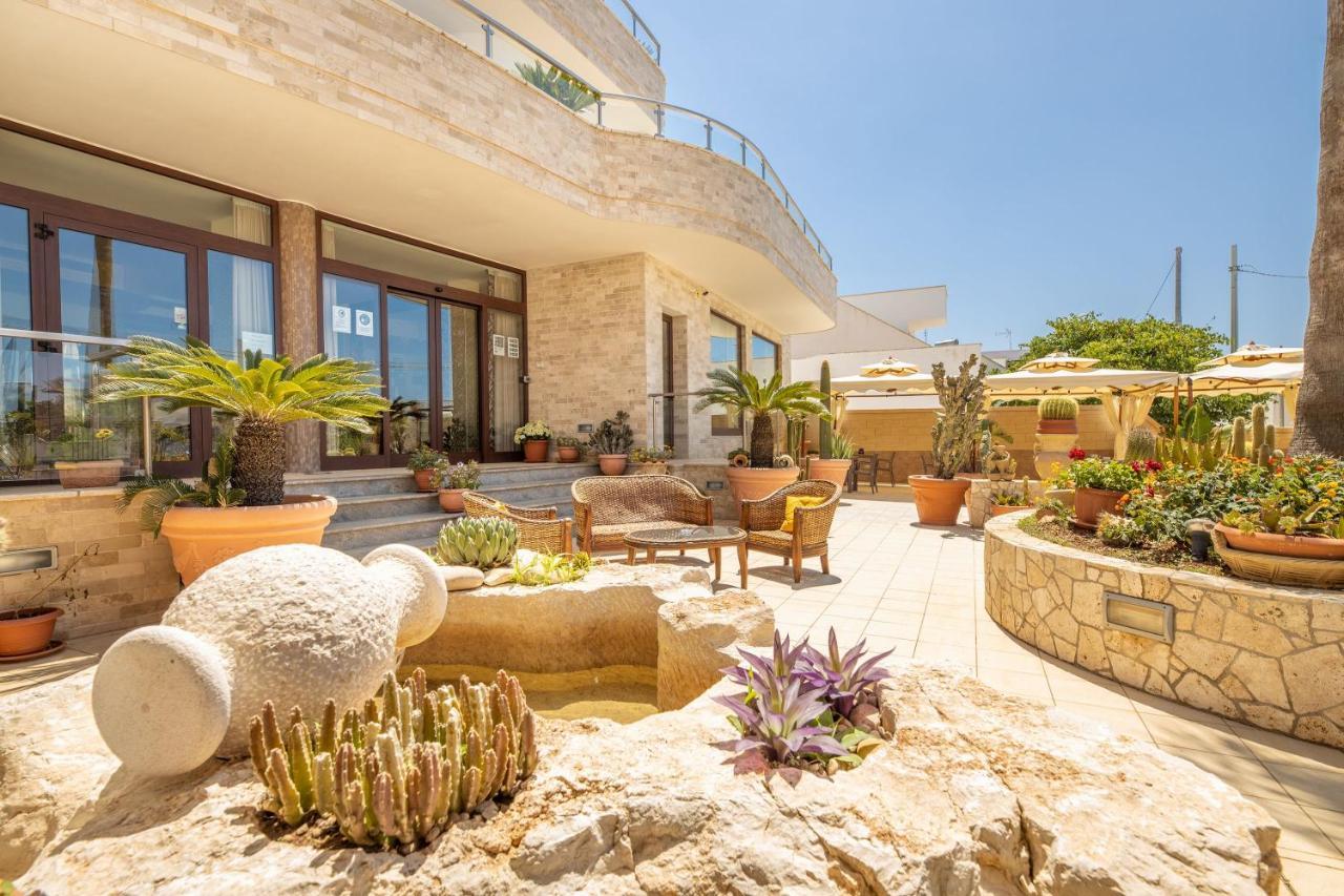 Hotel Salento Mirfran Torre San Giovanni Ugento Eksteriør billede
